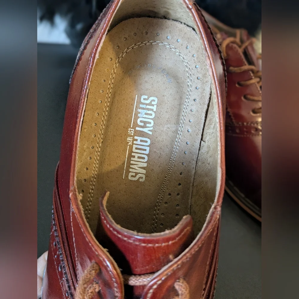 Stacy Adams NWOB Cognac Memory Foam Leather Shoes